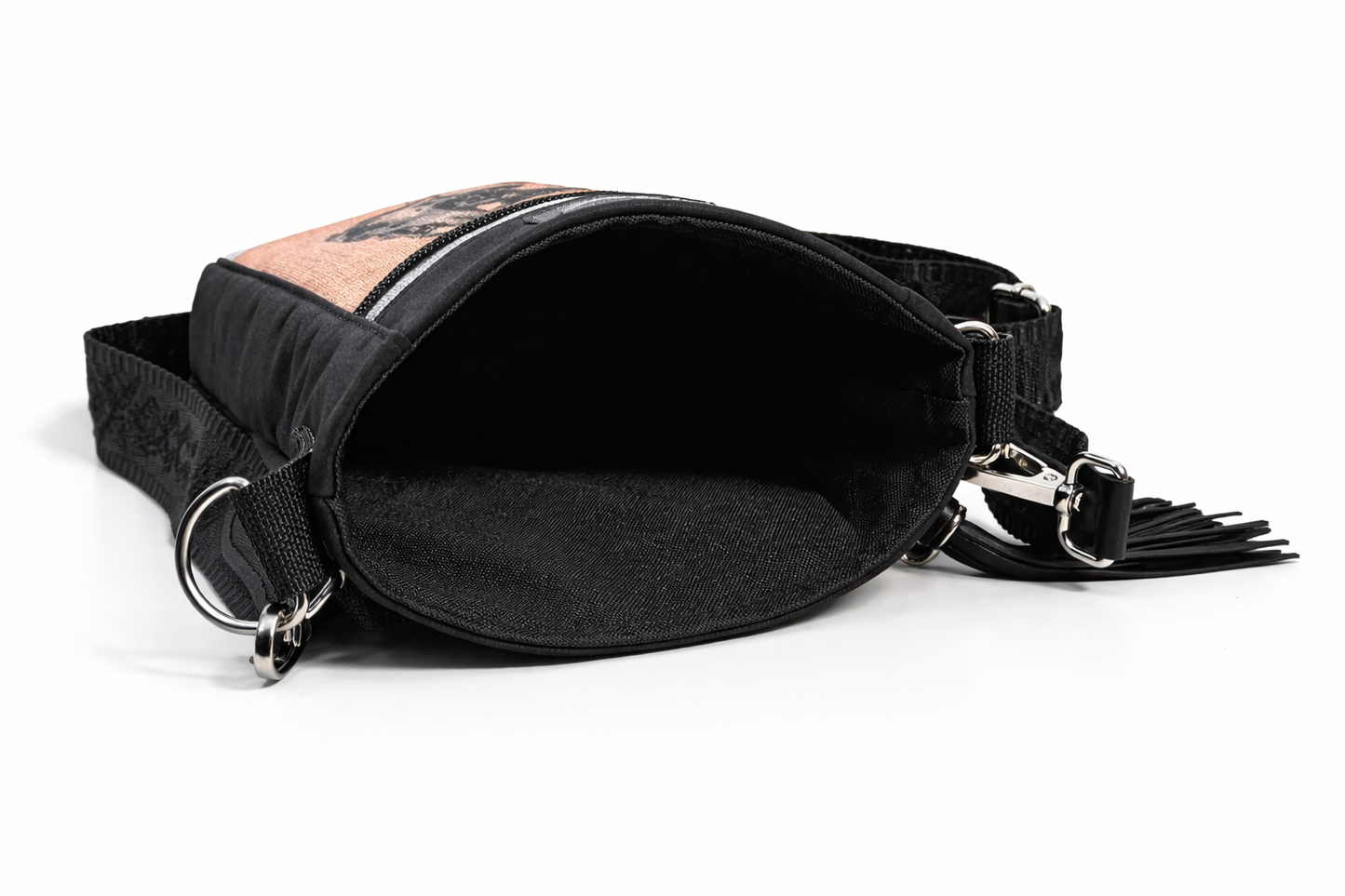Handgemachte Taschen mit einzigartigen Illustrationen