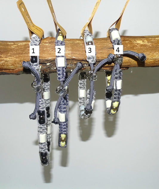 Marken Halsband Grau