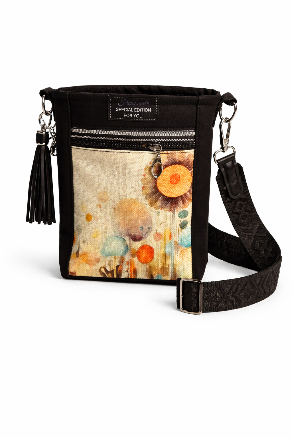 Handgemachte Taschen mit einzigartigen Illustrationen