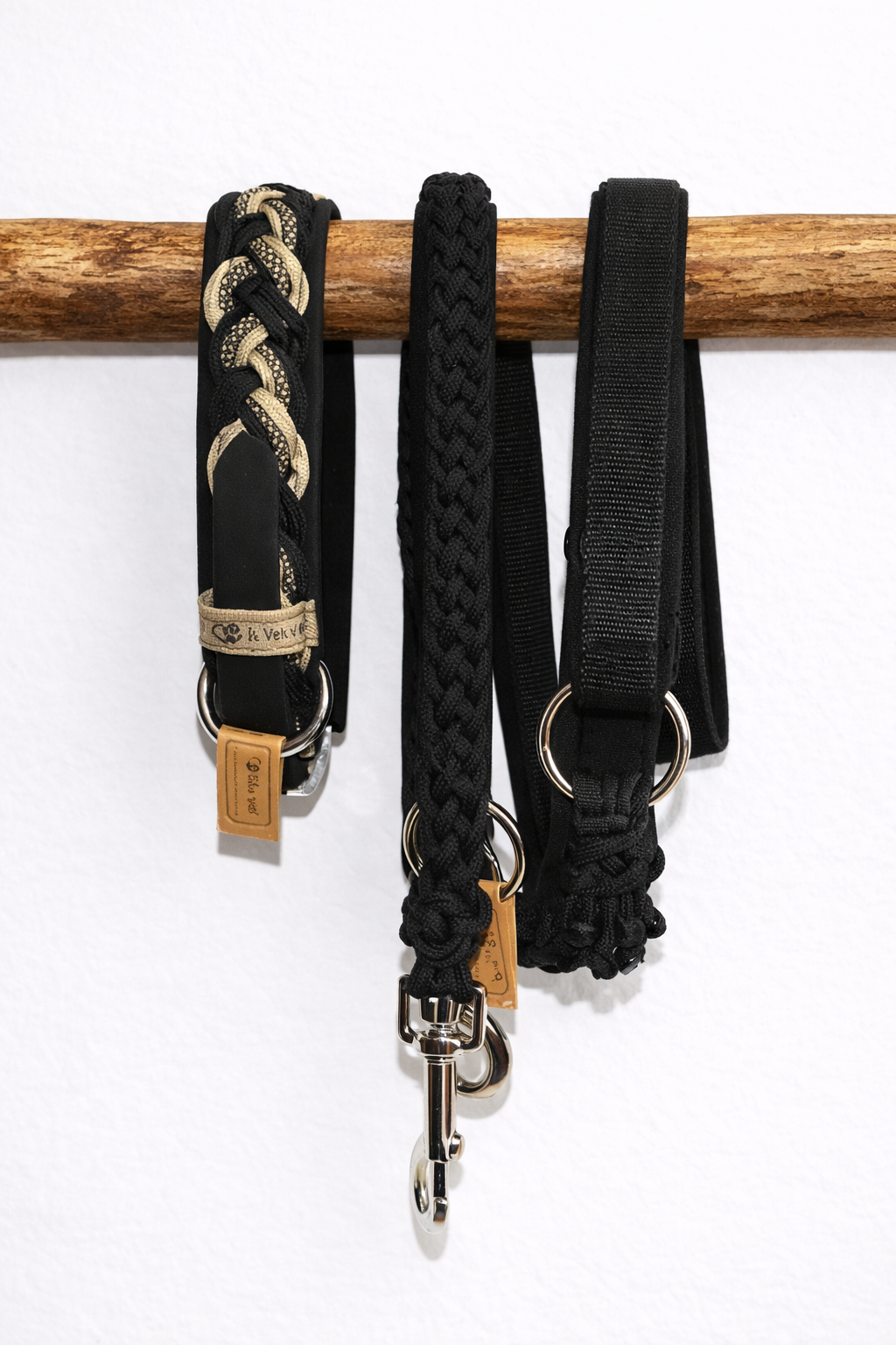 Paracordhalsband gepolstert in schwarz verstellbar