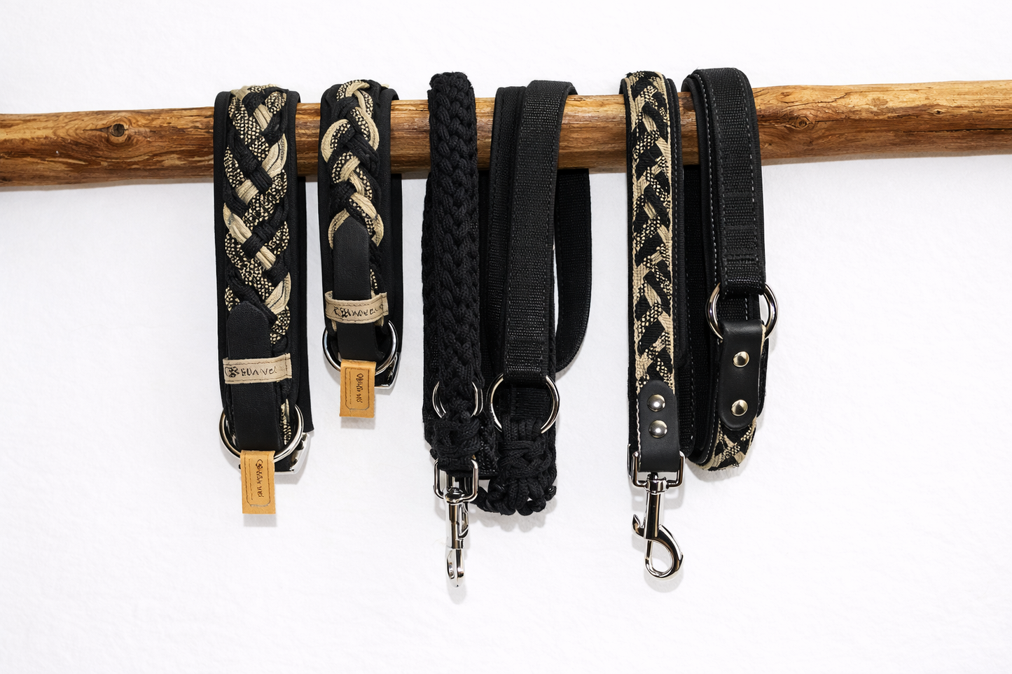 Paracordhalsband gepolstert in schwarz verstellbar