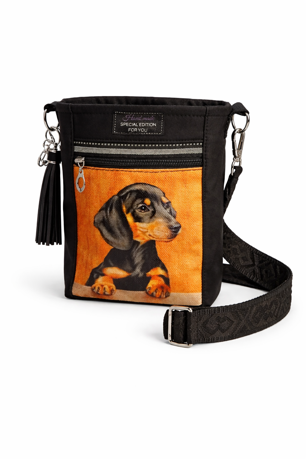 Handgemachte Taschen mit einzigartigen Illustrationen